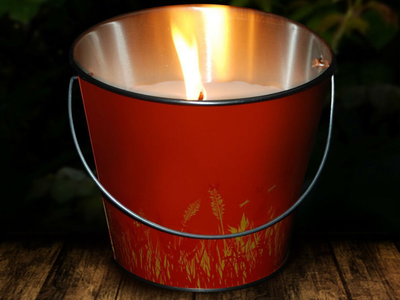 Accessory Shop The Buzz Citronella Candle Bucket Large · Homestead Caravans